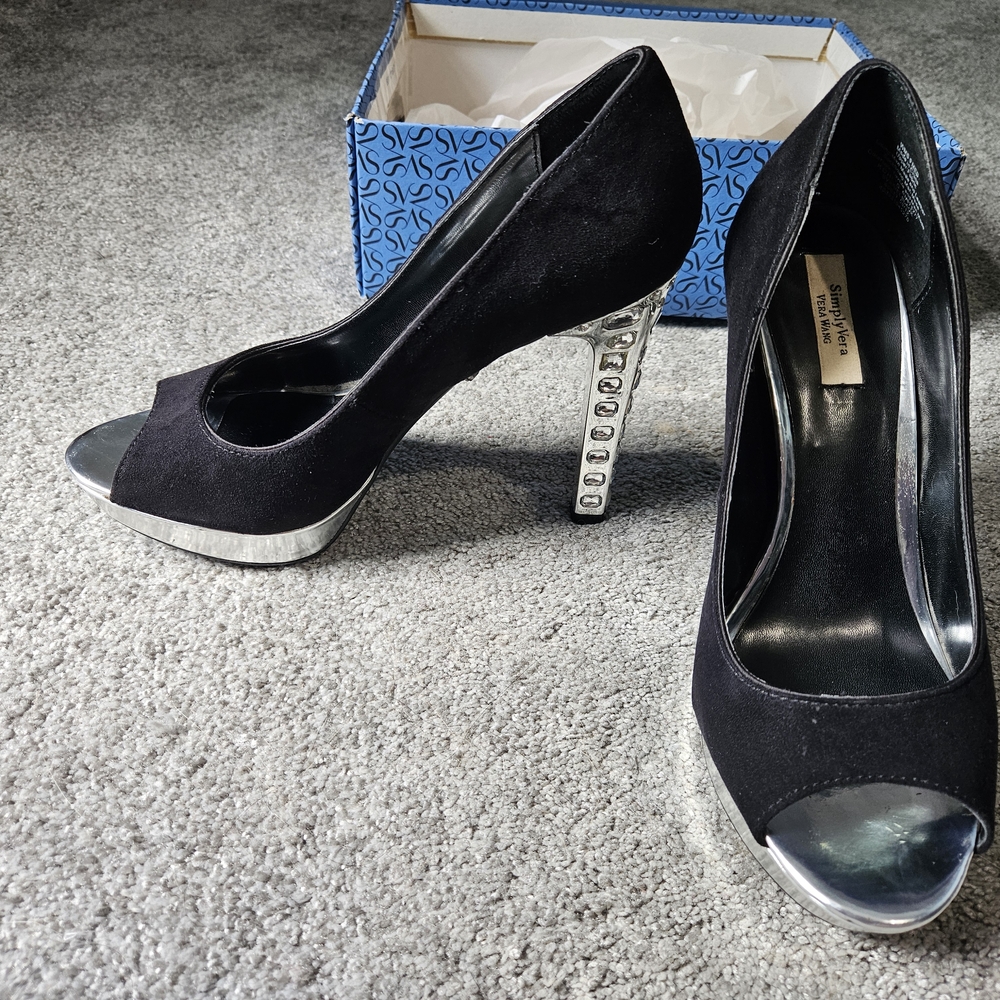 Vera Wang Black and Metalic Silver Crystal Stiletto Heels